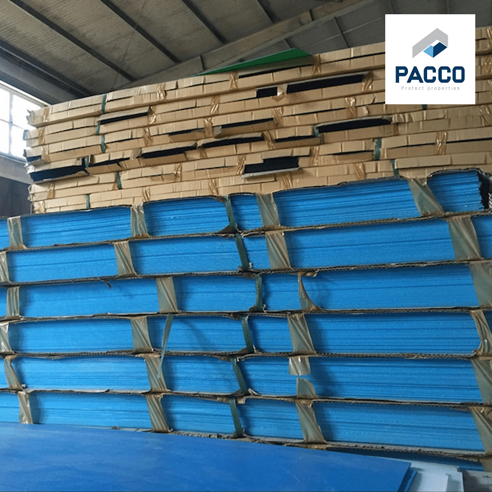 Tấm lót nhựa pp danpla luôn được sắp xếp gọn gàng giúp quá trình vận chuyển dễ dàng hơn