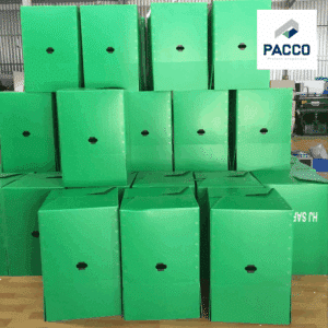 Nhiều thiết kế thùng Danpla hiện đại có thể xếp chồng lên nhau một cách vững chãi